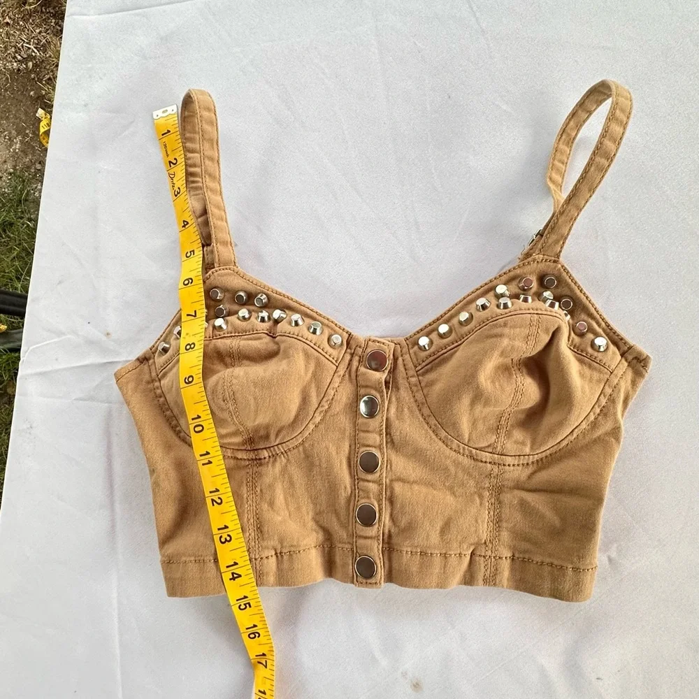 Studded Tan Button-Up Tank Top - Picture 5 of 7